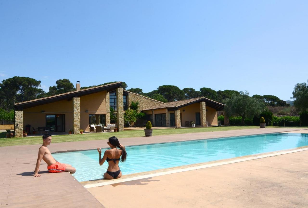 Villa Brugueres เบกูร์ ภายนอก รูปภาพ