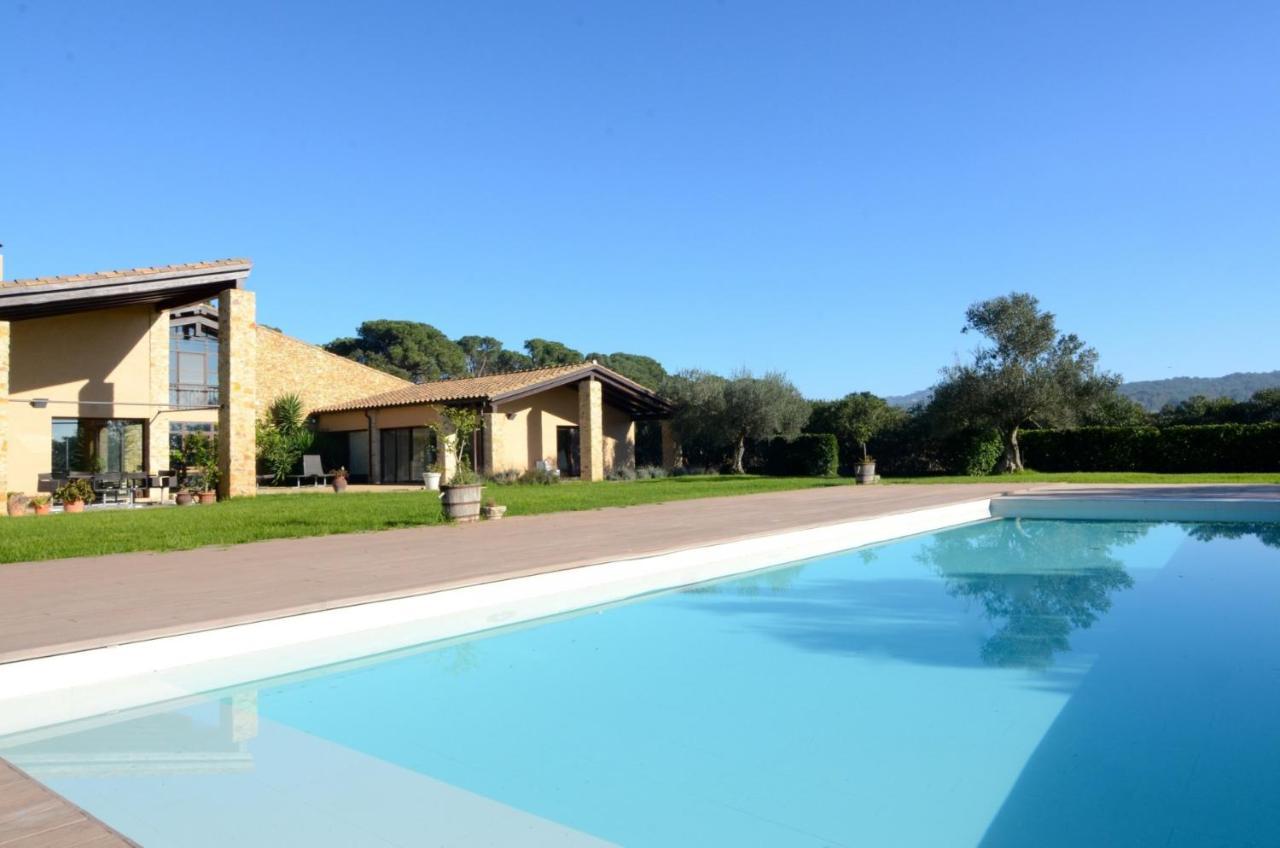 Villa Brugueres เบกูร์ ภายนอก รูปภาพ